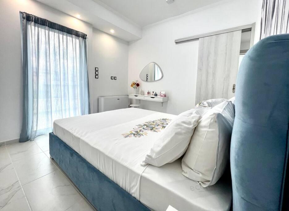 Evilion Maisonette In Apartment *